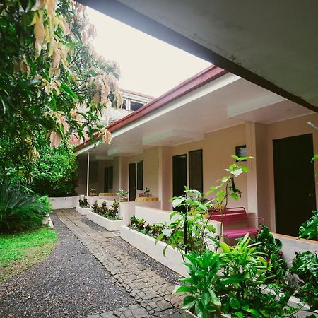 Jorge Transient House Hotel Coron Exterior photo